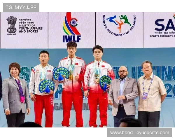 国际举重青年赛中国选手在小项中屡获佳绩